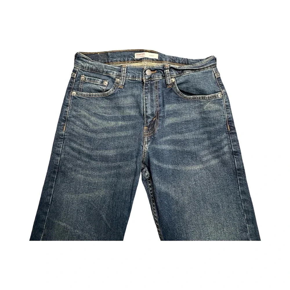 Signature Levi Strauss Jeans Mens 29x30 Blue Straight Leg S58988-0024 Denim